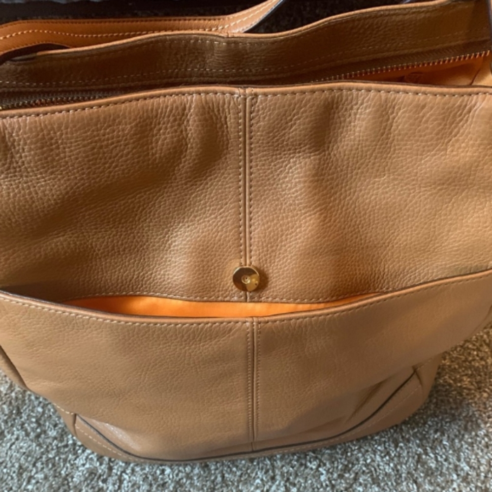 Coach Park Genuine Leather Tote Style F23662 - Picture 7 of 8